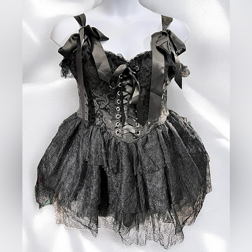 Size XLarge……..Stunning Black lace‎ Corset Dress Set.  New…..Trickz N Treatz